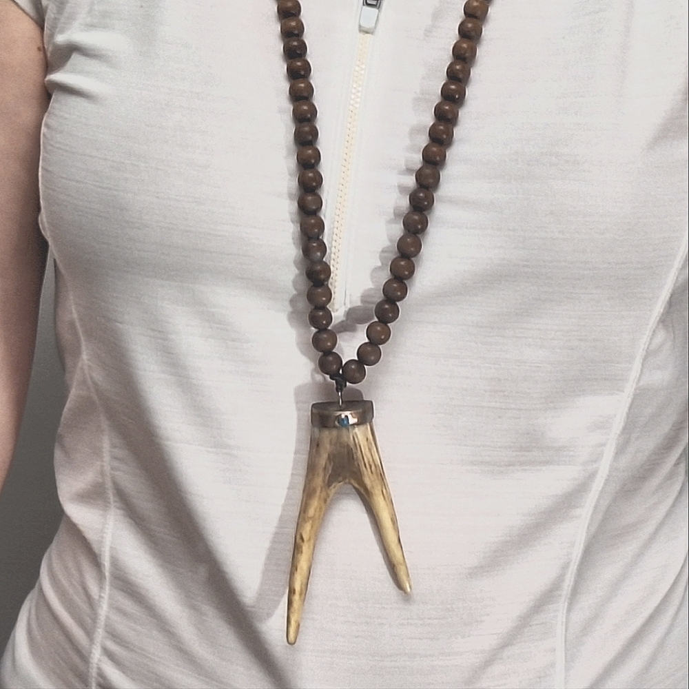 🔆CLP💫Wood Bead, Double Antler Necklace
